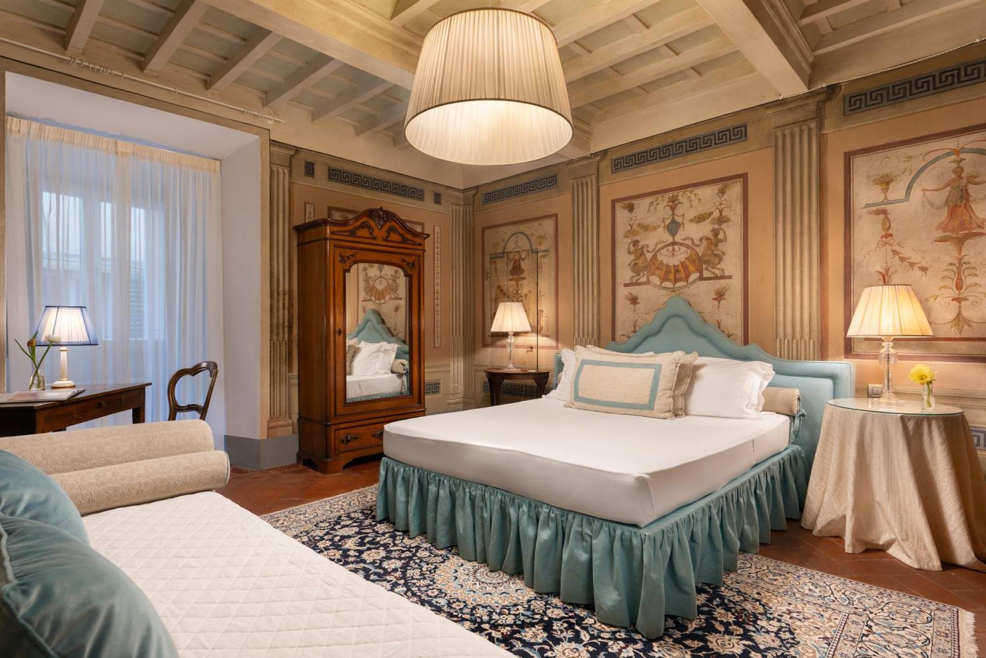 Piazza Pitti Palace - Residenza D'Epoca Флоренція Екстер'єр фото