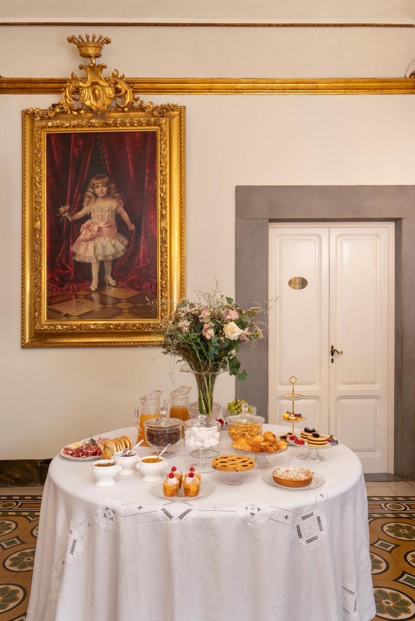 Piazza Pitti Palace - Residenza D'Epoca Флоренція Екстер'єр фото