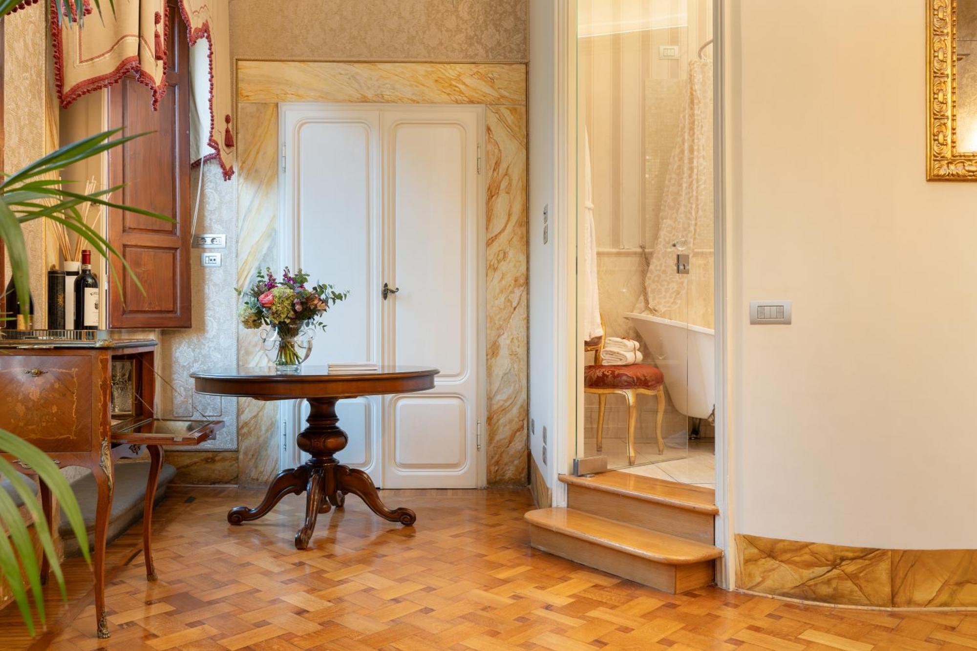 Piazza Pitti Palace - Residenza D'Epoca Флоренція Екстер'єр фото