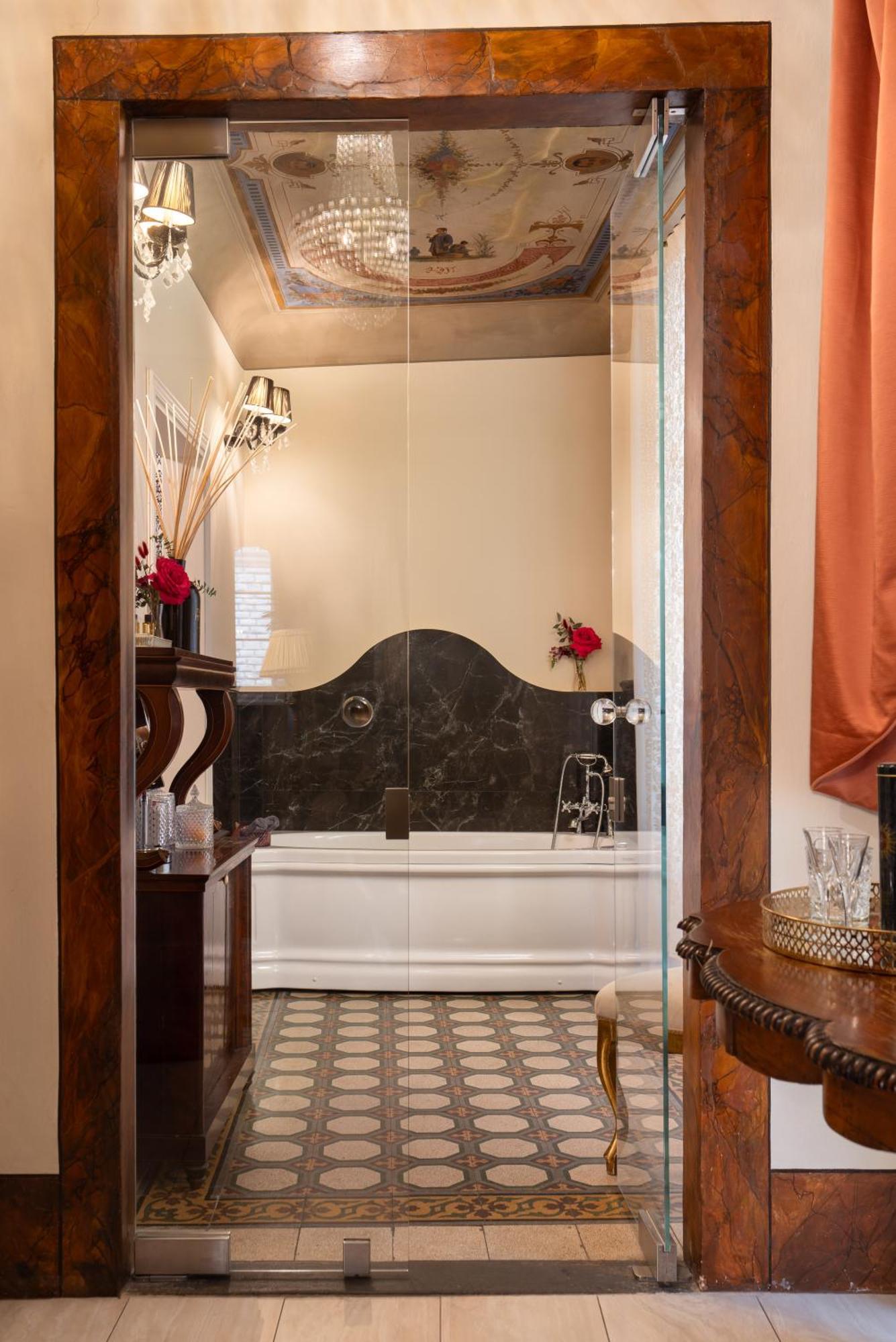Piazza Pitti Palace - Residenza D'Epoca Флоренція Екстер'єр фото